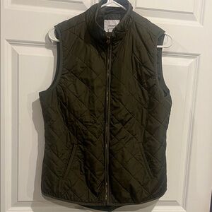Old Navy Olive Quilted Women's Vest